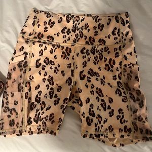 Fabletics matching sports bra and shot set